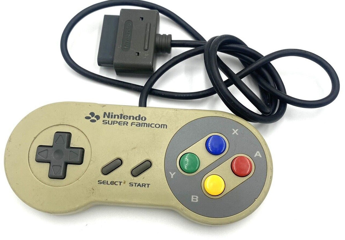 Nintendo Super Famicom Japanese Video Game Console + Controllers + Wires Bundle